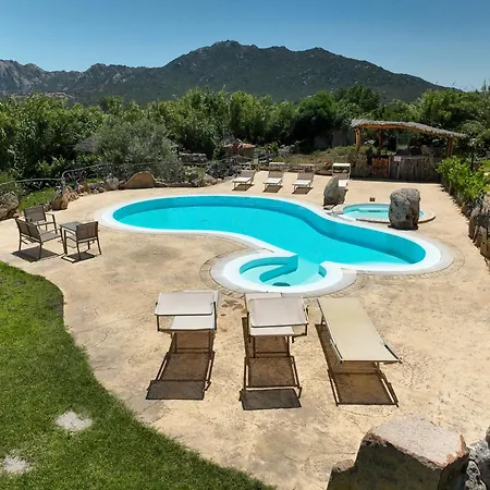 Luxury In Porto Rotondo Apartment