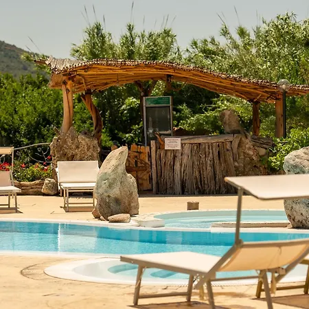아파트 Luxury In Porto Rotondo 쿠그나나