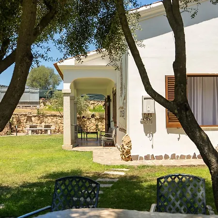 아파트 Luxury In Porto Rotondo 쿠그나나